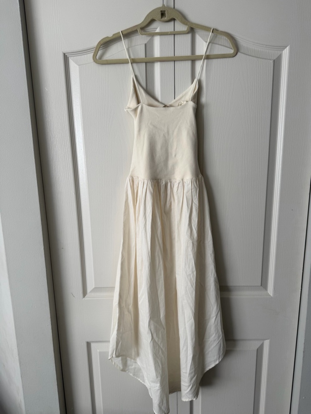 Zara Cream Spaghetti-Strap Maxi Dress - Picture 9 of 9